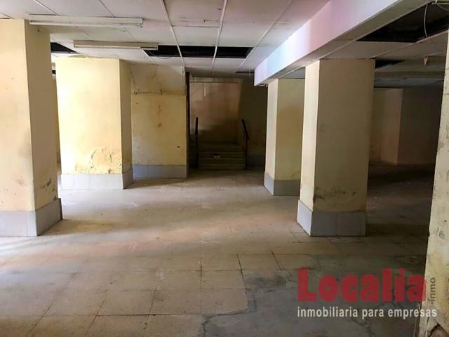 Amplio local comercial en Torrelavega, Cantabria. photo 0
