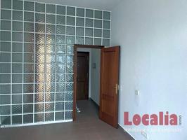 Local para oficinas en Torrelavega, Cantabria. photo 0