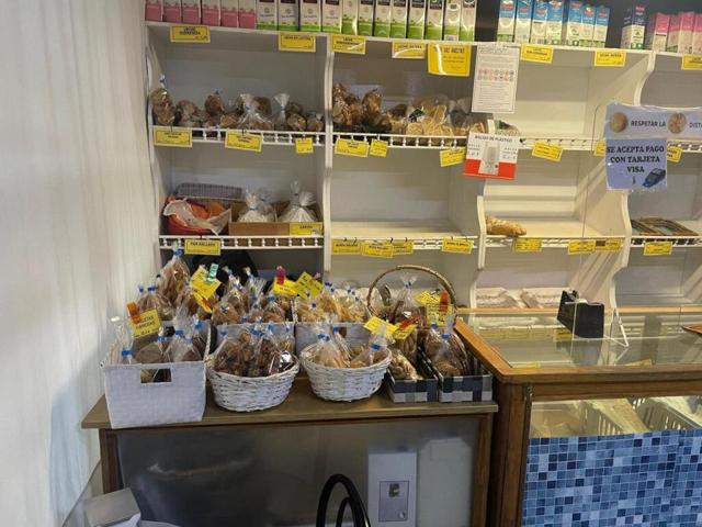 Panadería Pastelería en alquiler en Santander. photo 0
