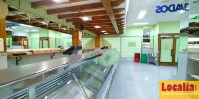 Excelente y amplio local en centro de Torrelavega photo 0