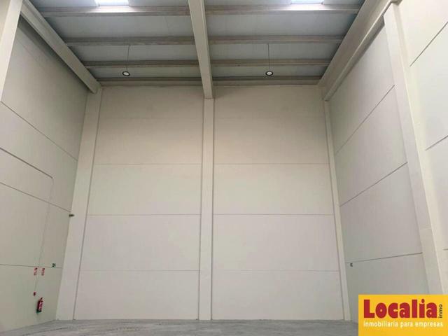 Nave industrial a estrenar en Valladolid photo 0