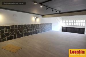 Venta de locales contiguos y céntricos en Maliaño photo 0