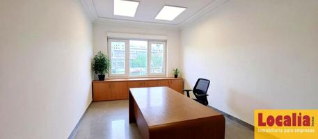 Local en alquiler en Santander de 150 m2 photo 0