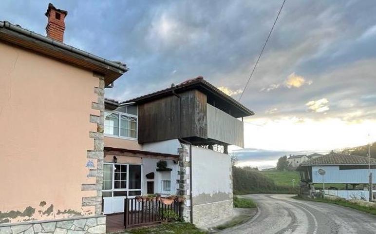 Casa de Campo con mucho encanto en Pueblo de Pravia photo 0