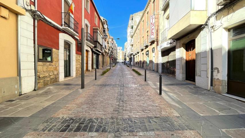 ¡Descubre esta increíble oportunidad en Úbeda! photo 0