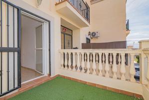 ¡Piso con terraza en Las Gabias! photo 0
