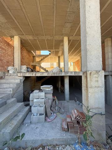 Oportunidad de Inversión en La Zubia photo 0