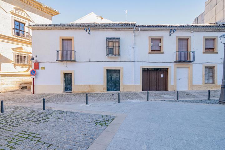 Casa en el Corazón de Úbeda: Patrimonio de la Humanidad photo 0