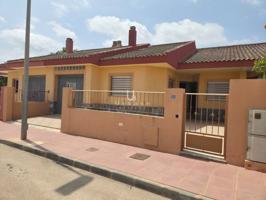 Oportunidad: Chalet Adosado en Torre-Pacheco – 145m² photo 0