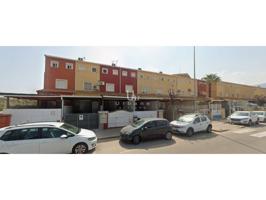 CHALET ADOSADO EN DENIA photo 0