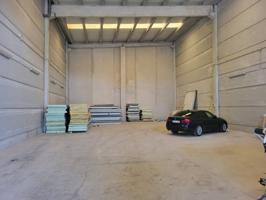 Nave industrial en venta en Picassent photo 0