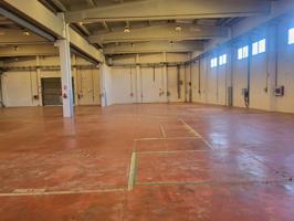 Nave industrial en alquiler en El Forn d'Alcedo(46026) photo 0