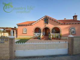 Villa En venta en Viñuela photo 0