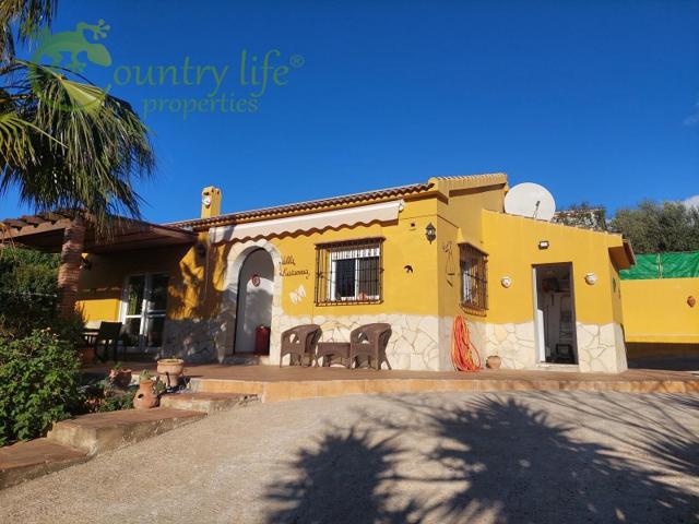 Unifamiliar Separadas En venta en Alcaucín photo 0