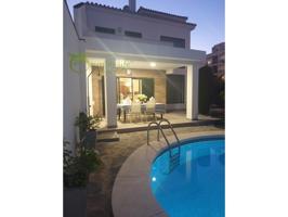 Villa En venta en Vélez-Málaga photo 0