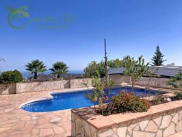 Unifamiliar Separadas En venta en Cómpeta photo 0