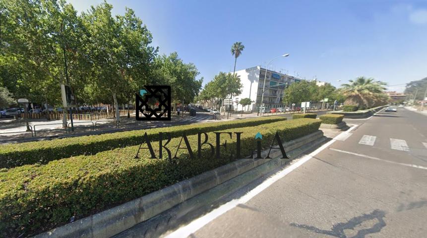 IMPRESIONANTE PISO DE 120M2 A UN PASO DE AVENIDA BARCELONA!!! photo 0