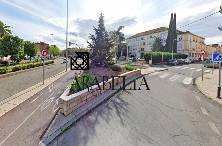 ESTUPENDO PISO JUNTO A LA FACULTAD DE DERECHO photo 0