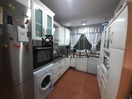 Piso con ascensor en zona baja del Sector Sur photo 0