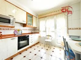 Piso En venta en Calle Pintor Solana, Colindres photo 0