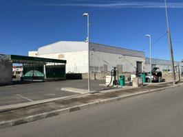 Nave comercial en venta en Cariñena photo 0