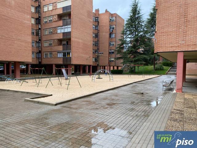 Piso en venta en Parquesol(47014) photo 0