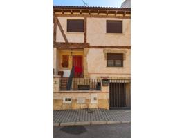 Chalet adosado en venta en Mojados photo 0