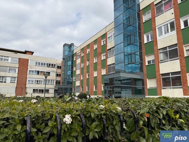 Piso en venta en Huerta del Rey-Arturo Eyríes(47014) photo 0