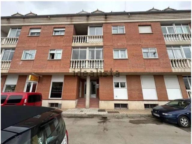 Piso en venta en Barrio España-San Pedro Regalado(47011) photo 0