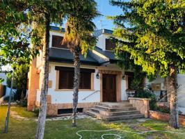 Chalet unifamiliar en venta en Pedrajas de San Esteban photo 0