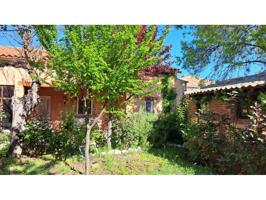 Chalet adosado en venta en Matapozuelos photo 0