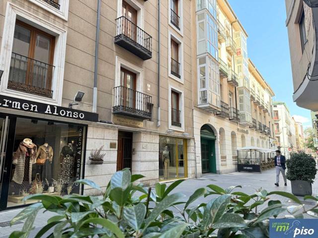 Piso en venta en Centro(47001) photo 0