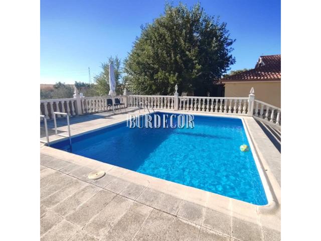 Amplio chale independiente con piscina y huerto photo 0