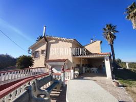 Casa o chalet independiente en venta en Moraleja de Enmedio photo 0