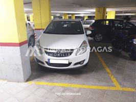 Parking en venta en zona estación Sant Cugat del Vallès photo 0