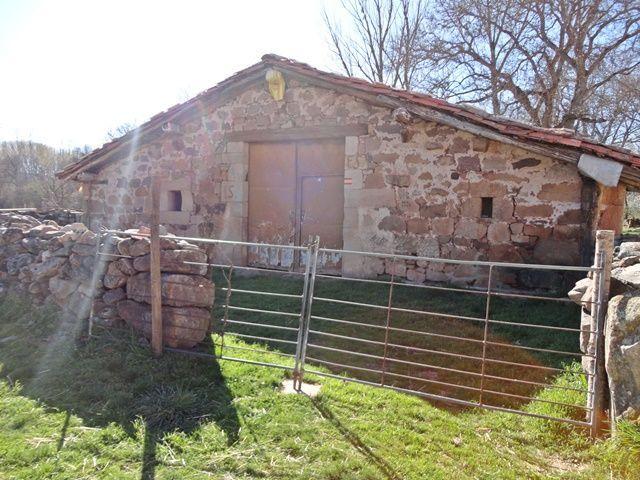 Villa En venta en Pinilla de los Moros photo 0