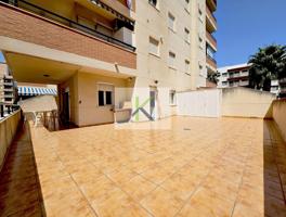 VIVIENDA CON IMPRESIONANTE TERRAZA EN VENTA EN ZONA DE PLAYA DE LA CONCHA photo 0