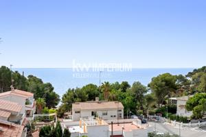 Vivienda con piscina y entorno con vistas al mar photo 0