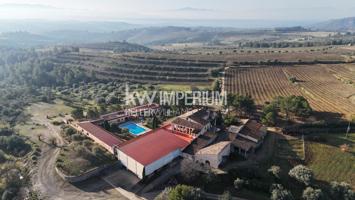 Finca histórica destinada a hotel con bodegas en Priorat photo 0