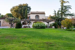 Excepcional masia en Valls photo 0