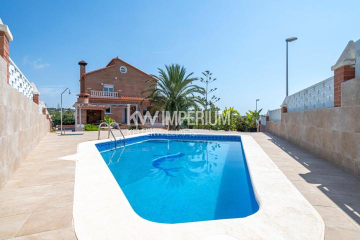 Exclusiva casa unifamiliar con vistas al mar photo 0