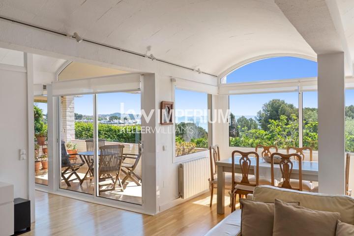 Exclusiva villa con vistas al mar en Cala Romana - Tarragona photo 0