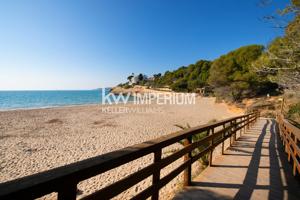 Exclusiva vivienda junto al mar en Els Munts - Cala Canyadell photo 0