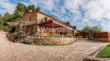 Masía de Lujo en Tarragona: exclusividad y encanto mediterráneo entre montañas photo 0