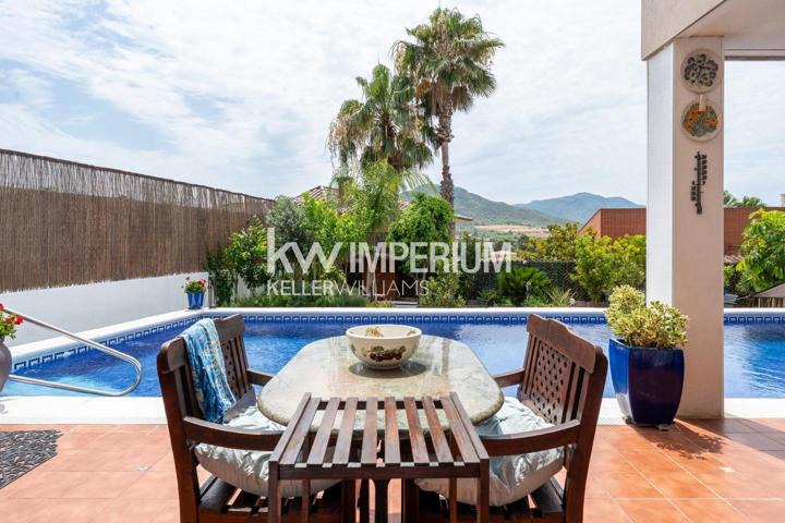 Exclusiva vivienda con vistas privilegiadas photo 0