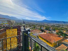 Chalet en venta en Urbanización Las Cuevas photo 0