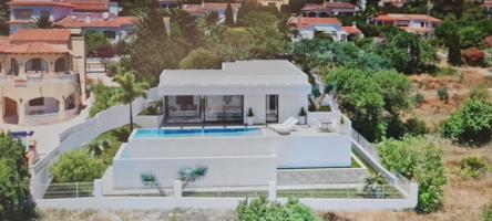 Villa En venta en Calp photo 0