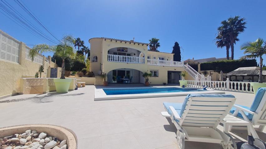 Villa En venta en Benissa photo 0
