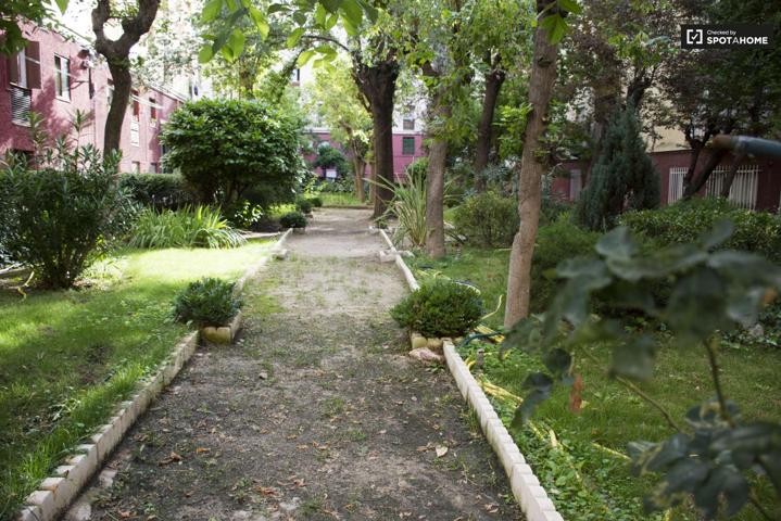 2-dormitorios, 2-baño para alquilar cerca de la Avenida de América photo 0