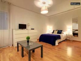 Apartamento estudio amueblado en alquiler en Salamanca photo 0